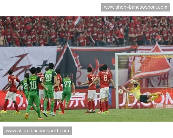 重温巅峰对垒：为何“东方vs恒大录像”至今仍是球迷心中的白月光？